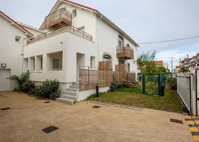 Cap Ocean-15 By Interhome